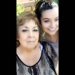 Meet your Posher, Corrine